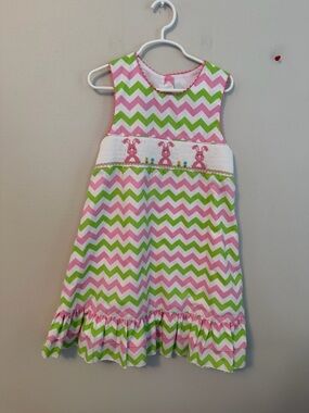 Anavini Pink & Green Chevron Bunny Smocked Dress